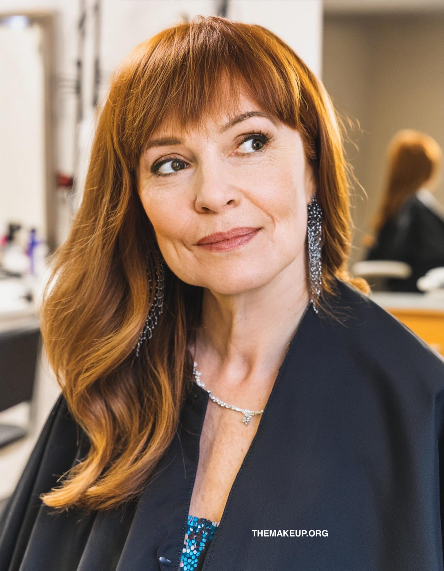 Shoulder-Length Hair Cuts with Layers Only Guide