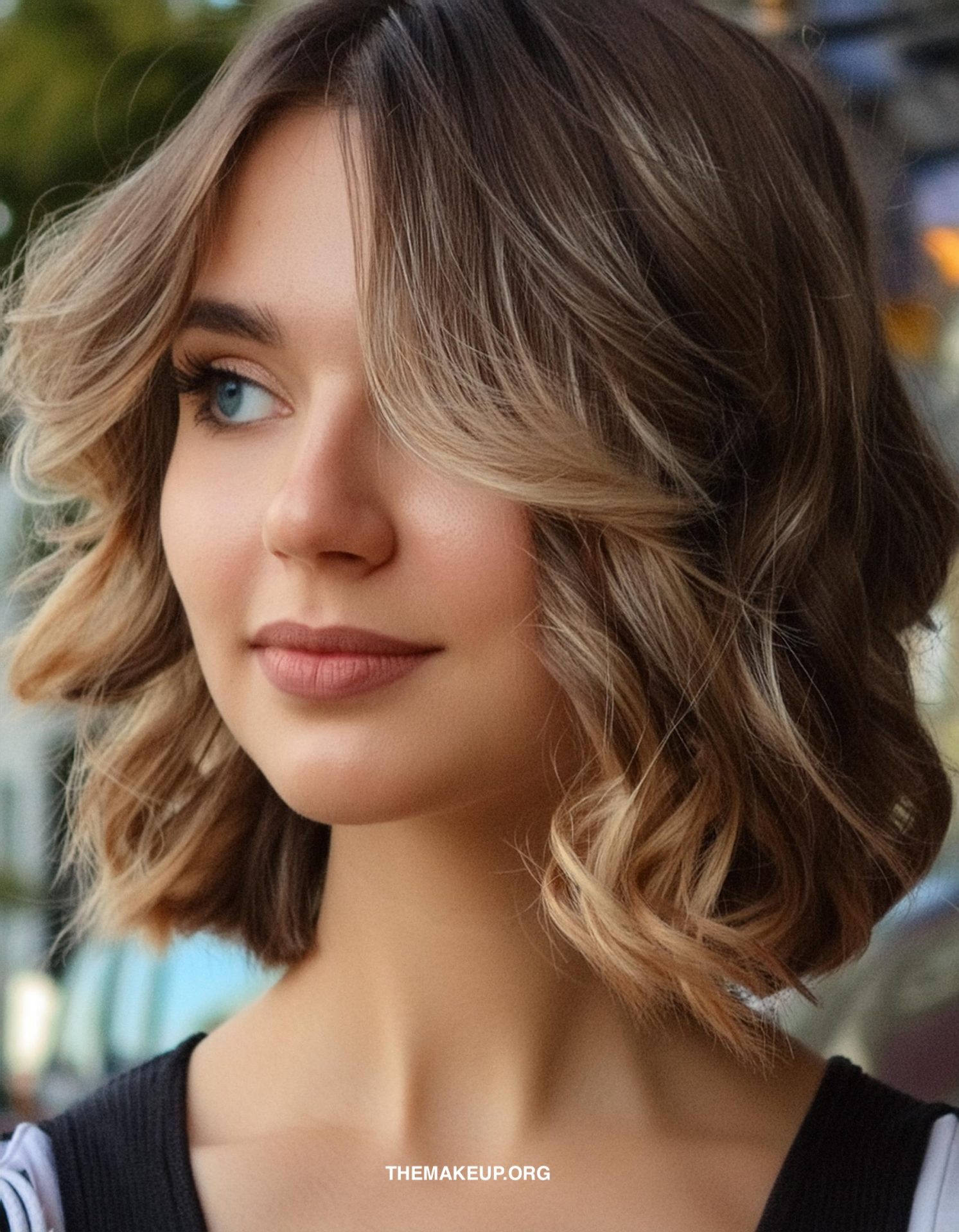short wavy hair
