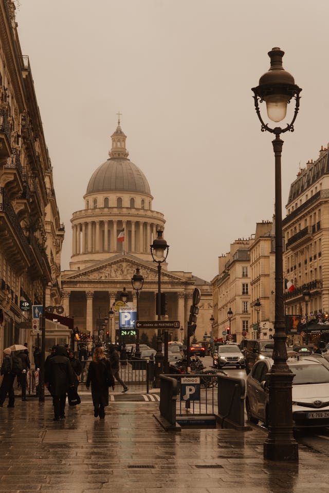 Latin Quarter 5th Arrondissement Pantheon View 