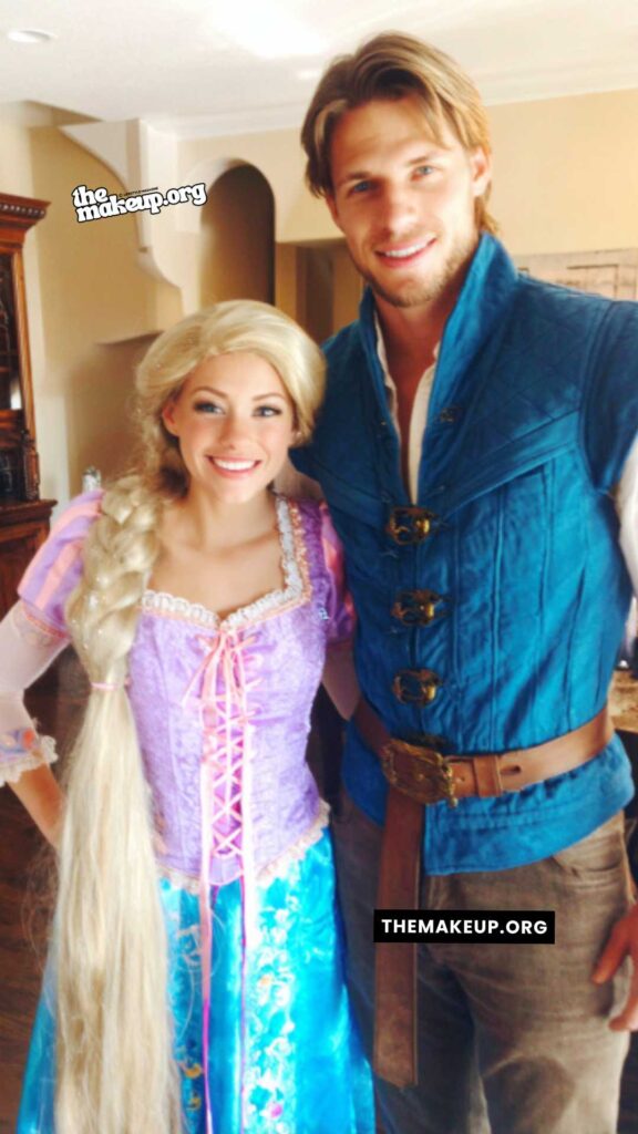 classic couples costumes