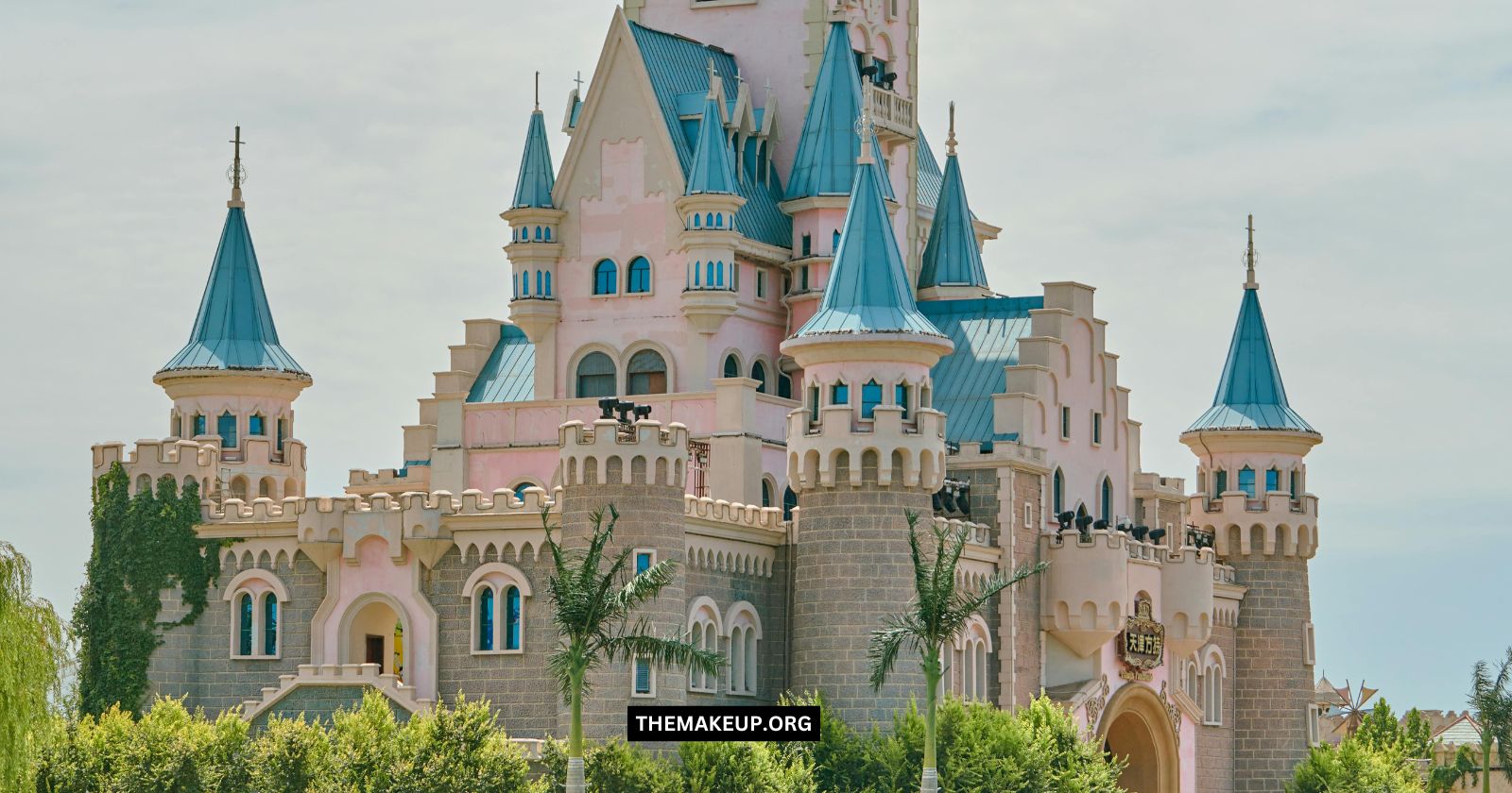 What to Pack for Disney World in July