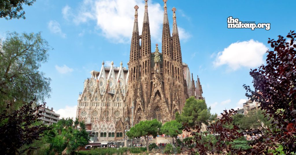 Barcelona august packing list