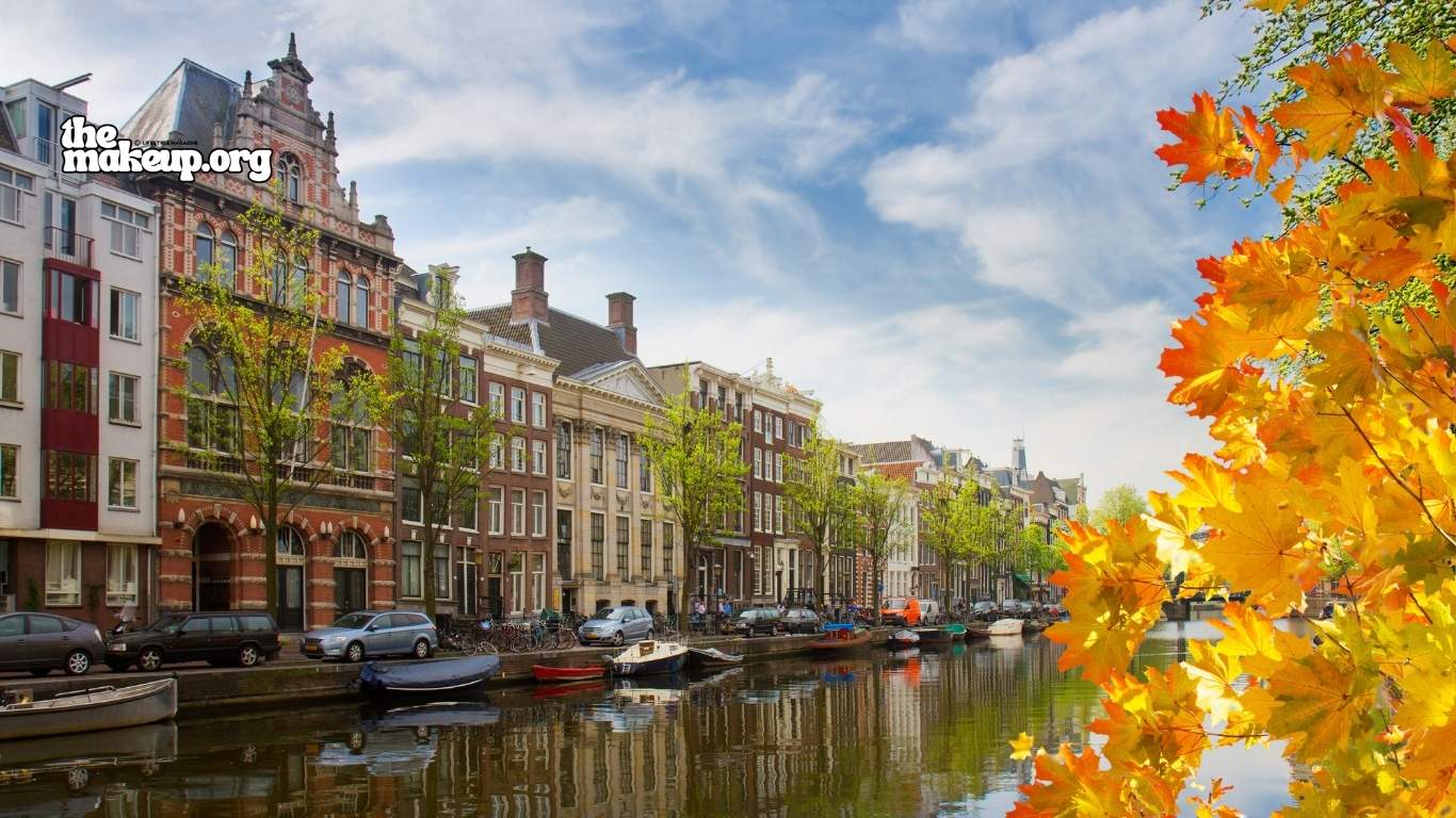 What to Pack for Amsterdam in Fall