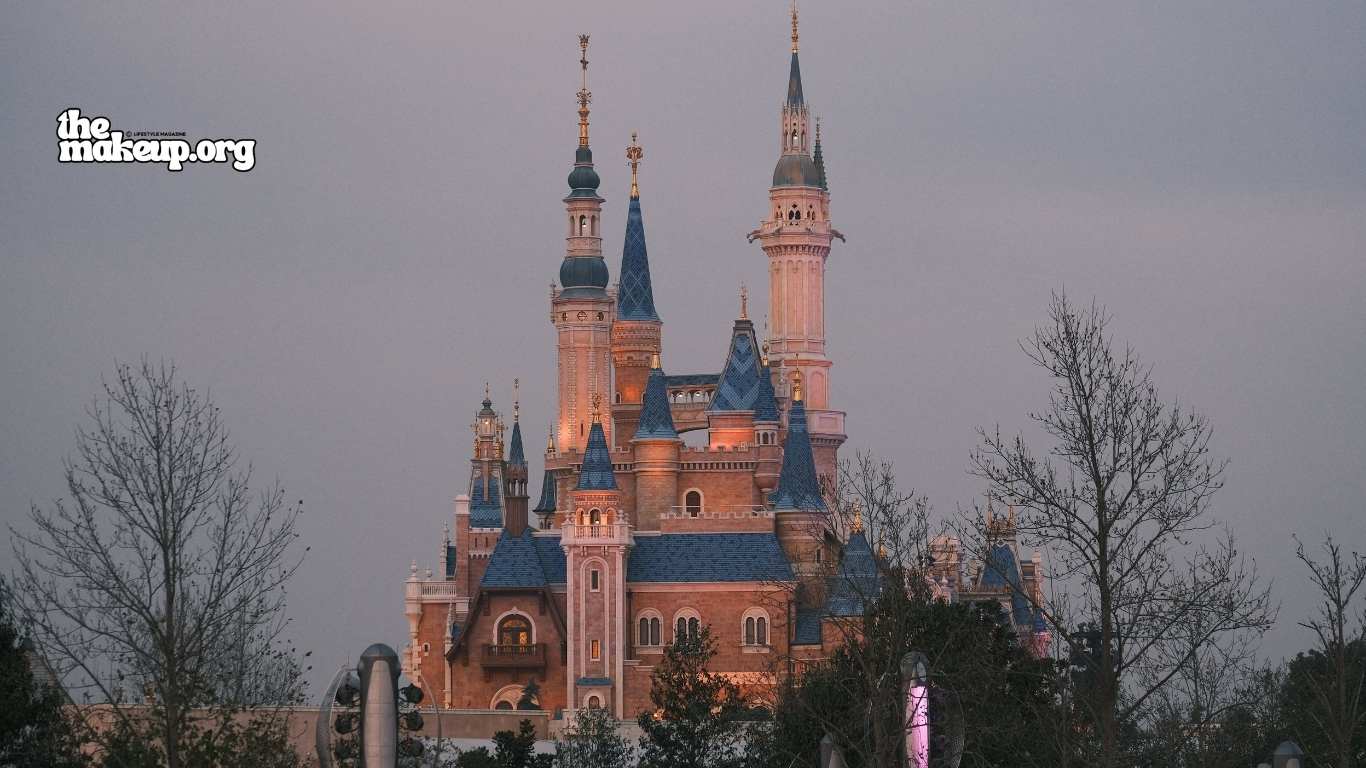 What to pack Disney fall