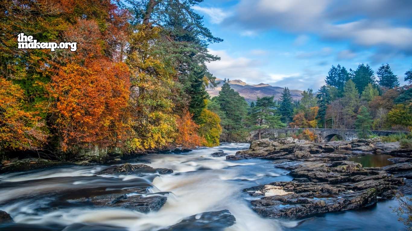 What to pack Scotland fall Autumn packing list