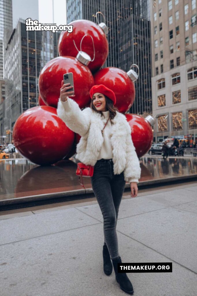 Cozy Christmas NYC outfits