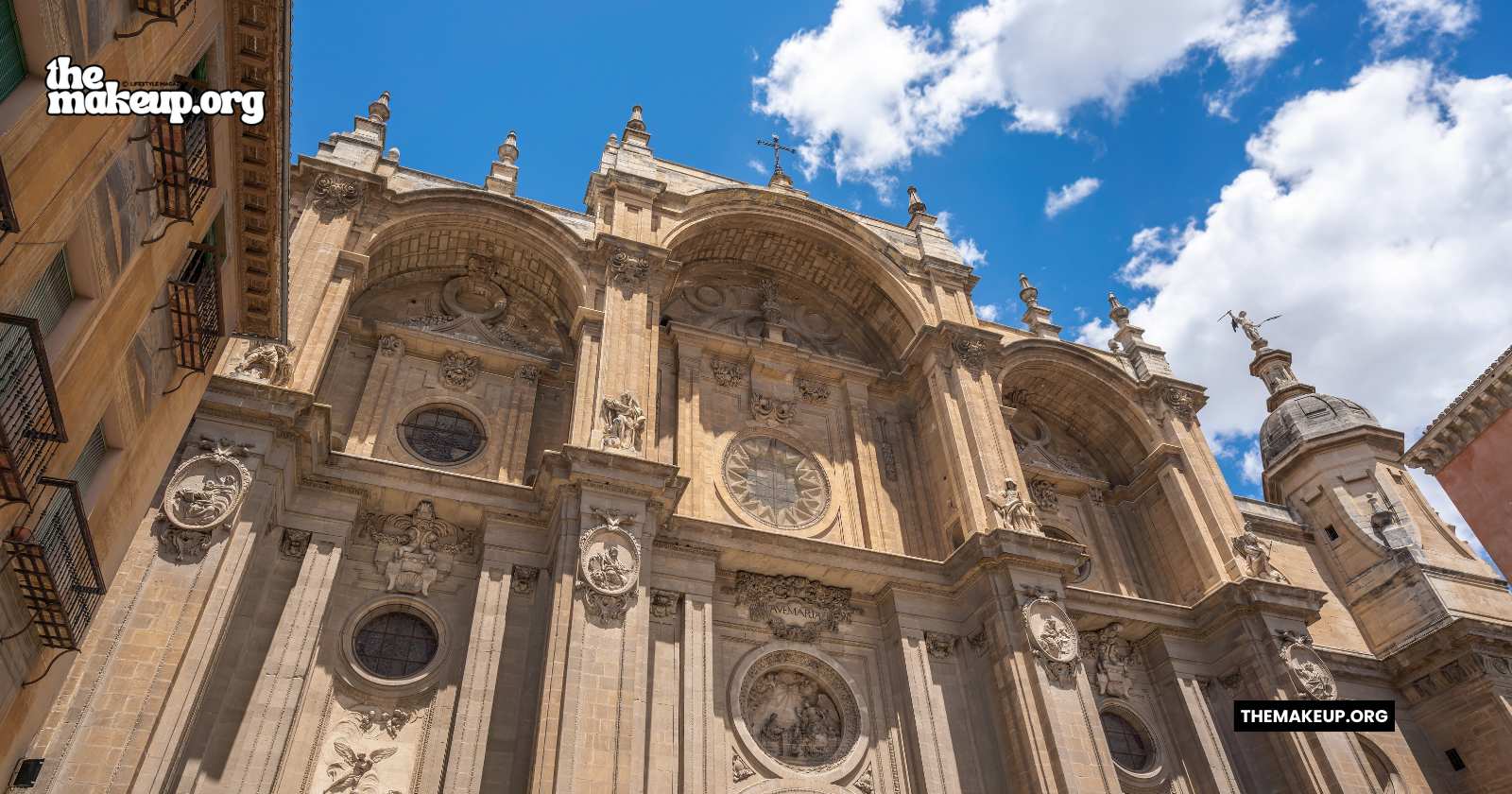 what to pack granada packing list December guide