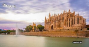 what to pack Granada winter packing list Guide