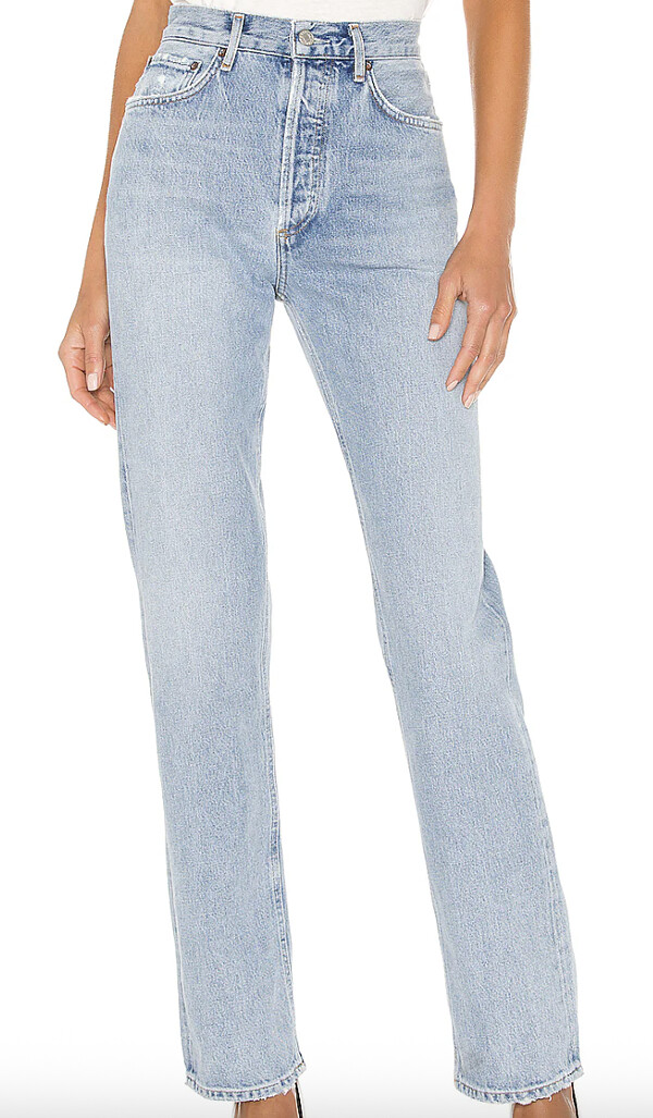 Paris winter Outfits Ideas Light Wash Jeans