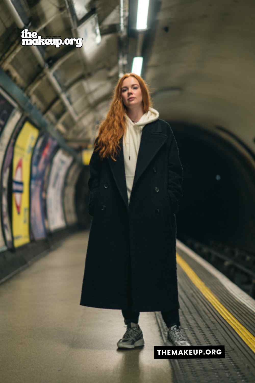 layering outfits for UK spring weather