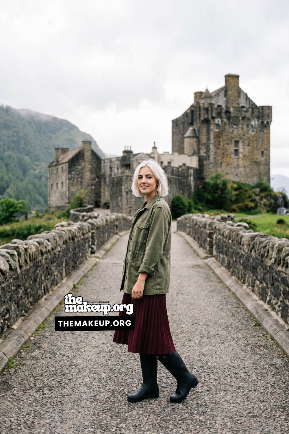 Castle Path Layers For Scotland Summer Outfits | Scotland Summer Outfits