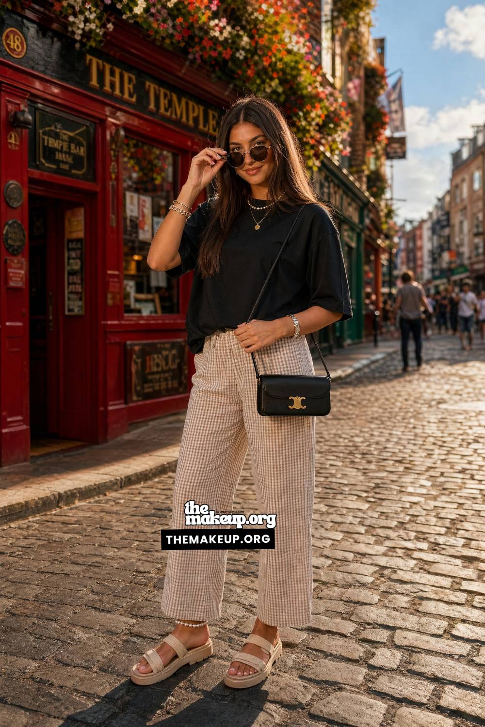 What To Pack For Dublin Summer — Cobbled Streets Define What To Pack For Dublin Summer