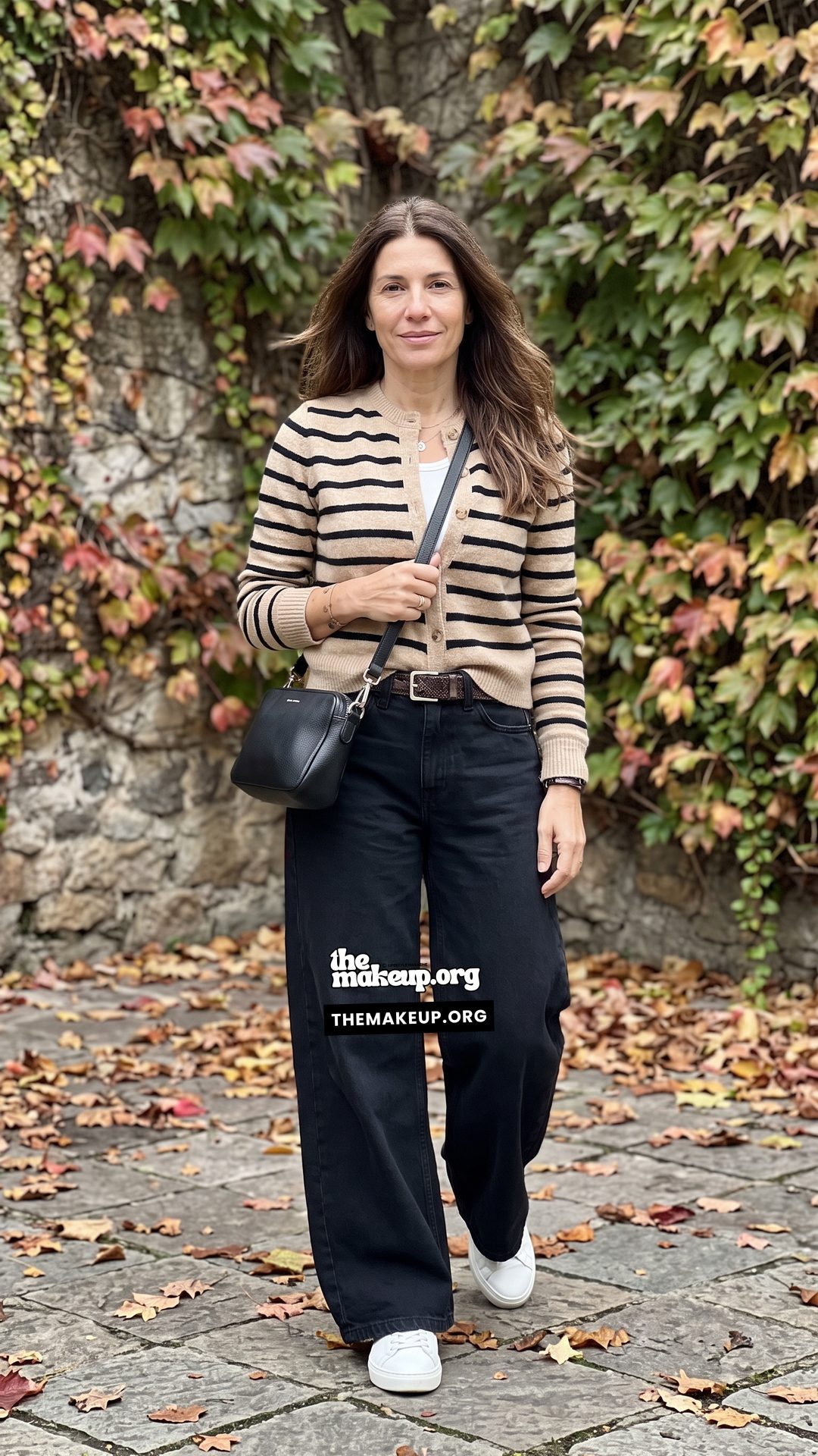 Striped Cardigan And Wide Leg Jeans For Autumn